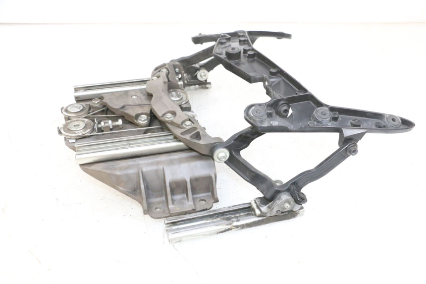 photo de MOTOR DE BOLHA YAMAHA FJR ABS 1300 (2006 - 2012) - Marcações e referências