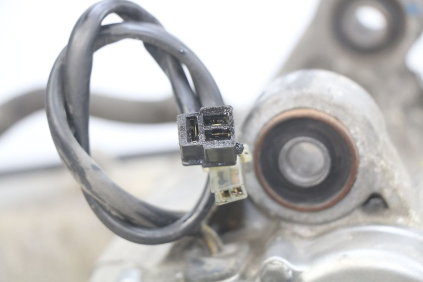 photo de MOTOR SUZUKI BURGMAN 125 (2007 - 2014) - Detalhes característicos