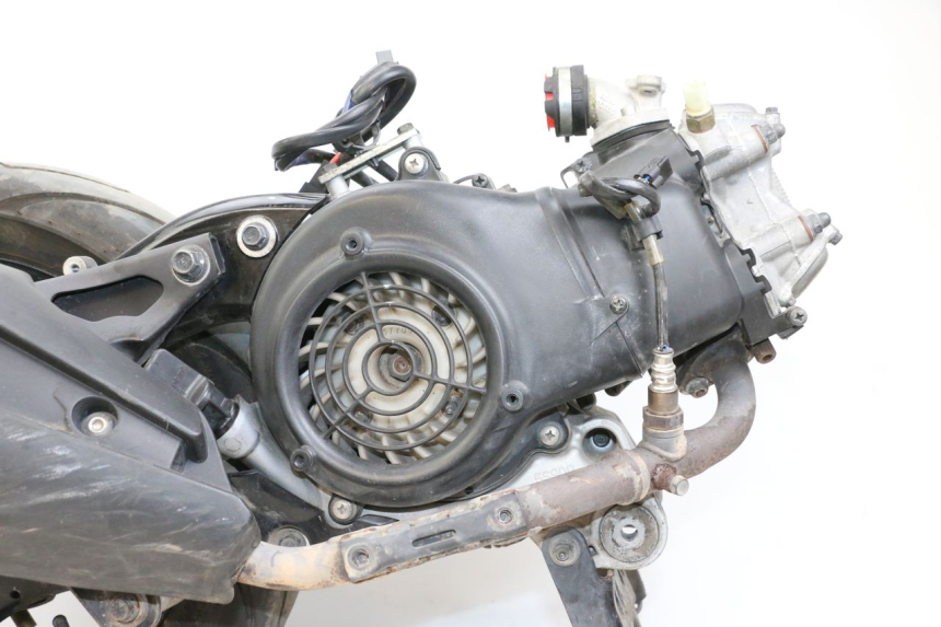 photo de MOTOR YAMAHA BW'S BWS 125 (2010 - 2013) - Outro ângulo de visão