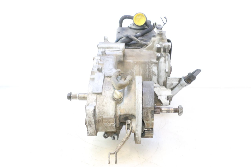 photo de MOTOR YAMAHA BW'S BWS 125 (2010 - 2013) - Vista de perto