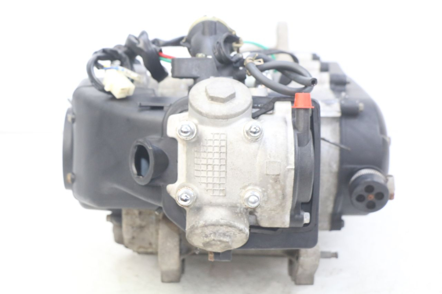 photo de MOTOR ORCAL CAVARO 4T 50 (2019 - 2023) - Detalhes característicos