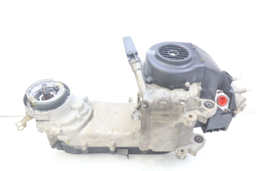 photo de MOTOR ORCAL CAVARO 4T 50 (2019 - 2023) - Zoom do estado de desgaste
