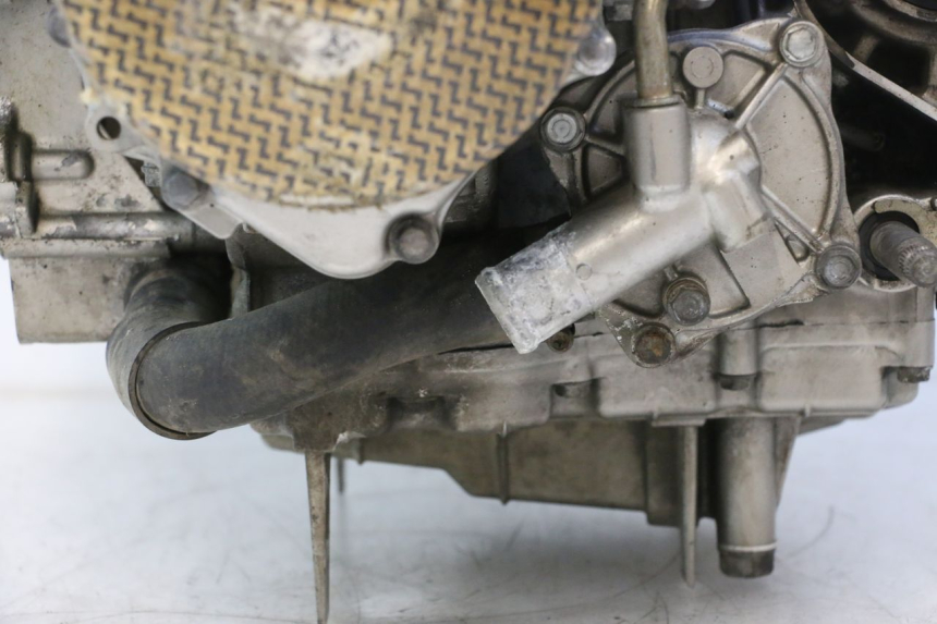 photo de MOTOR HONDA CB F HORNET 600 (2005 - 2006) - Inspeção visual
