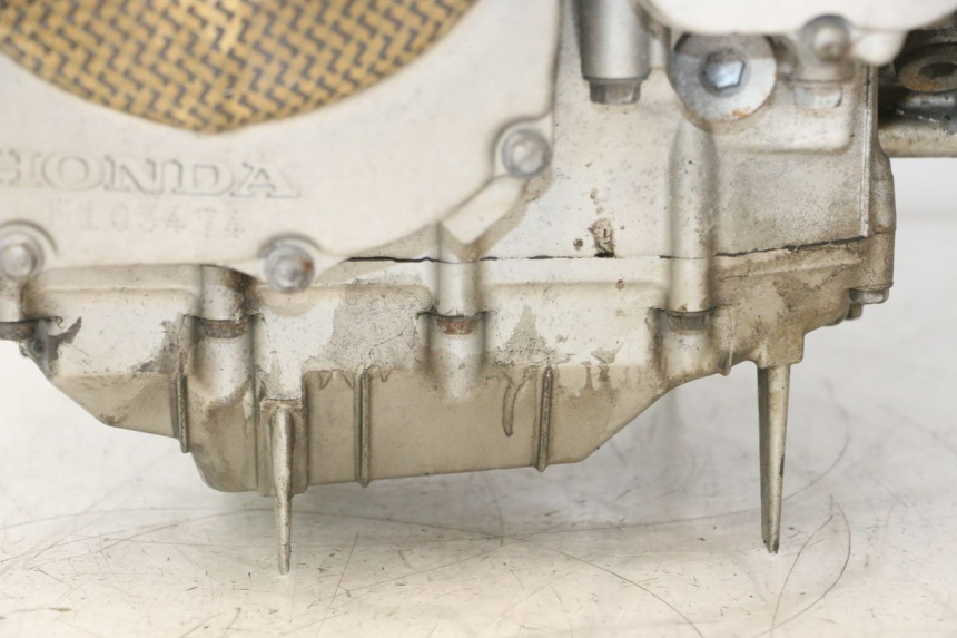 photo de MOTOR HONDA CB F HORNET 600 (2005 - 2006) - Zoom do estado de desgaste