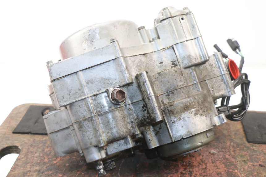 photo de MOTOR HONDA CR 85 (2003 - 2007) - Outro ângulo de visão