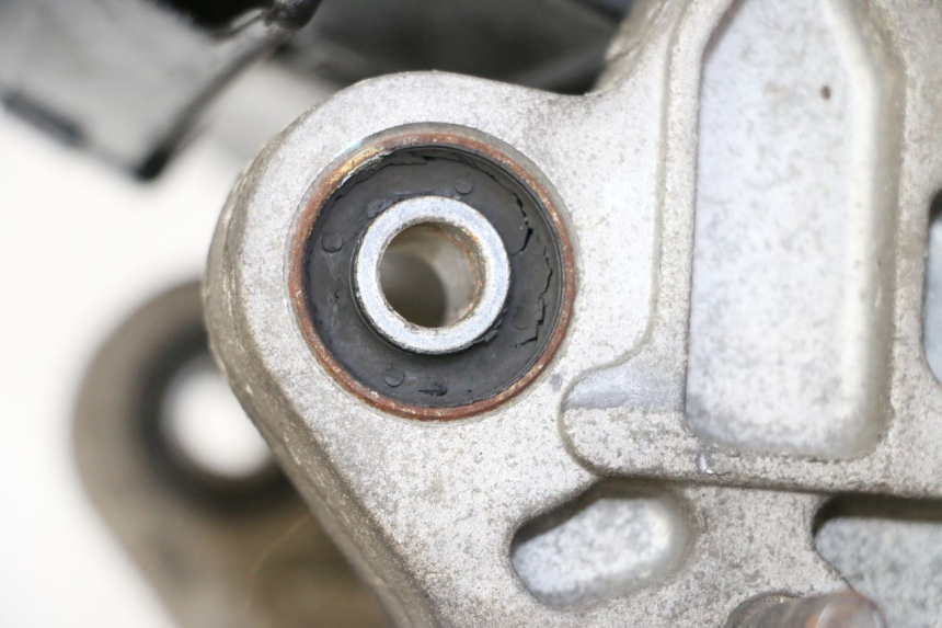 photo de MOTOR SYM CROX 4T 50 (2016 - 2023) - Zoom do estado de desgaste