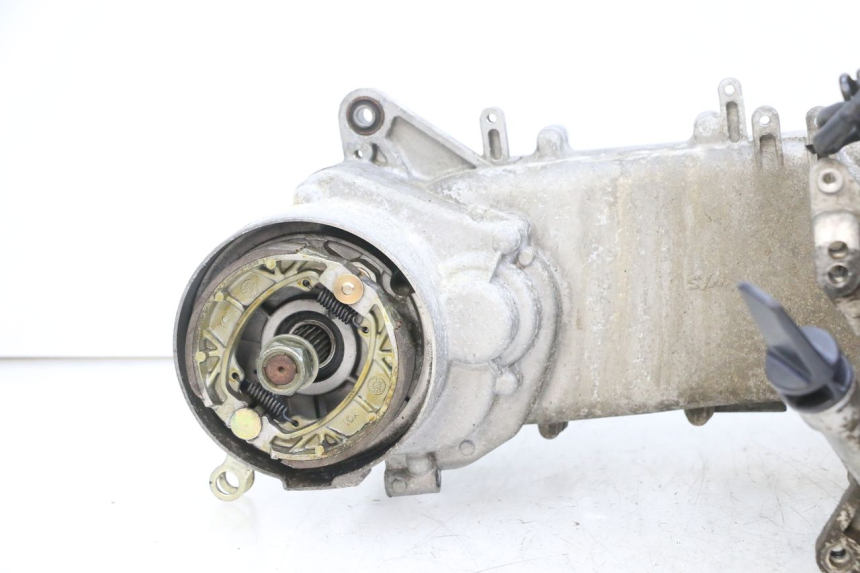 photo de MOTOR SYM CROX 4T 50 (2016 - 2023) - Ampliação dos componentes