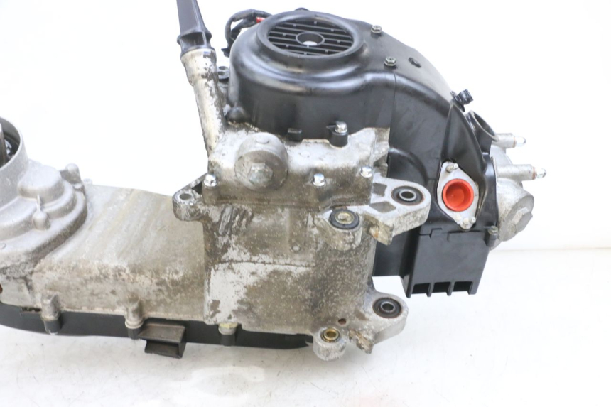 photo de MOTOR SYM CROX 4T 50 (2016 - 2023) - Outro ângulo de visão