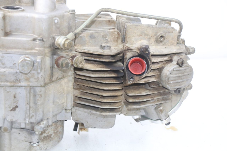 photo de MOTOR CRZ DIRTBIKE 140 - Outro ângulo de visão