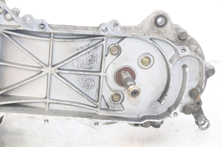photo de MOTOR PEUGEOT DJANGO 4T 50 (2014 - 2019) - Vista de perfil