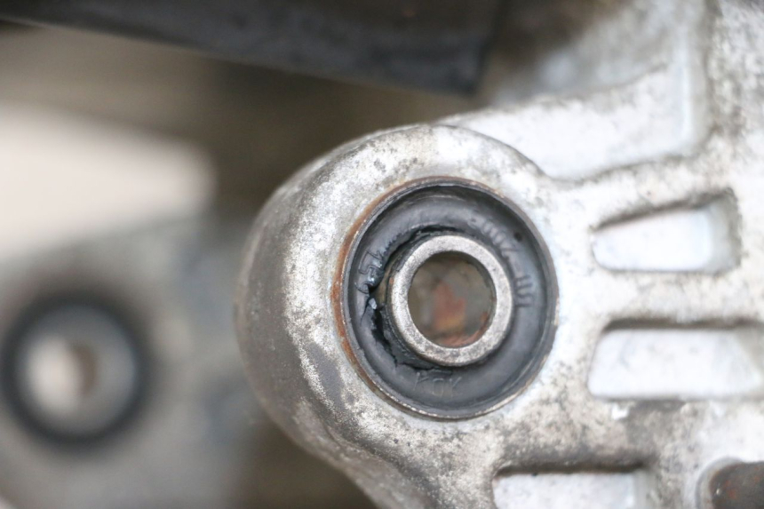 photo de MOTOR PEUGEOT DJANGO 4T 50 (2014 - 2019) - Zoom do estado de desgaste
