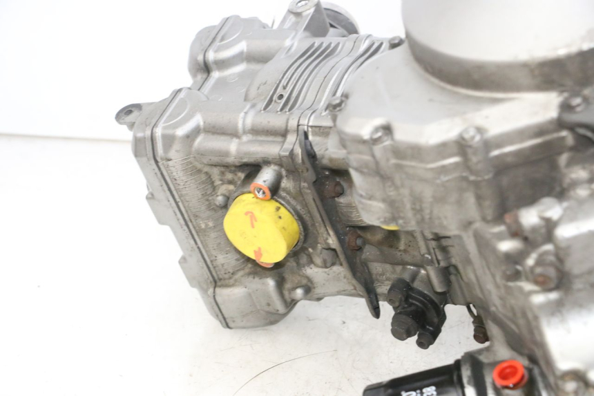 photo de MOTOR SUZUKI DL V STROM 1000 (2002 - 2007) - Outro ângulo de visão