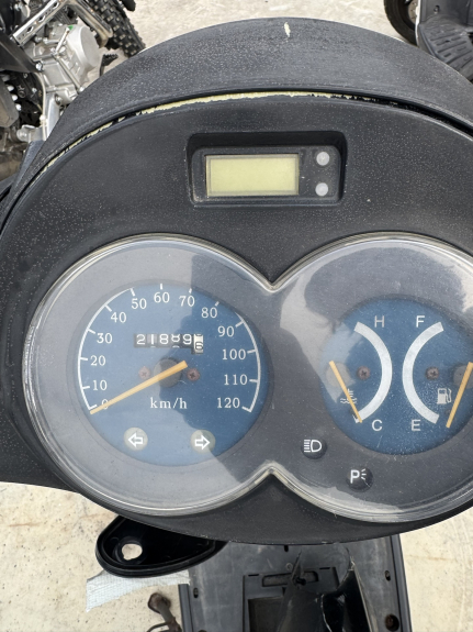 photo de MOTOR CF MOTO E-CHARM 125 (2005 - 2008) - Outro ângulo de visão