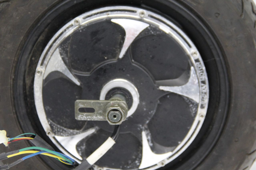 photo de MOTOR RIDE E1 1 (2014 - 2022) - Outro ângulo de visão