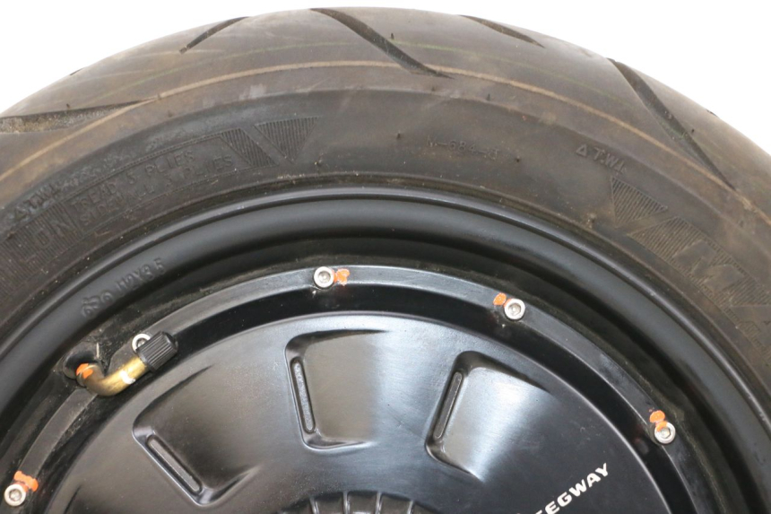 photo de MOTOR SEGWAY NINEBOT E125S 1 (2022 - 2026) - Marcações e referências