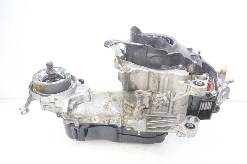 photo de MOTOR YAMAHA D'ELIGHT DELIGHT 115 (2013 - 2017) - Pontos de fixação
