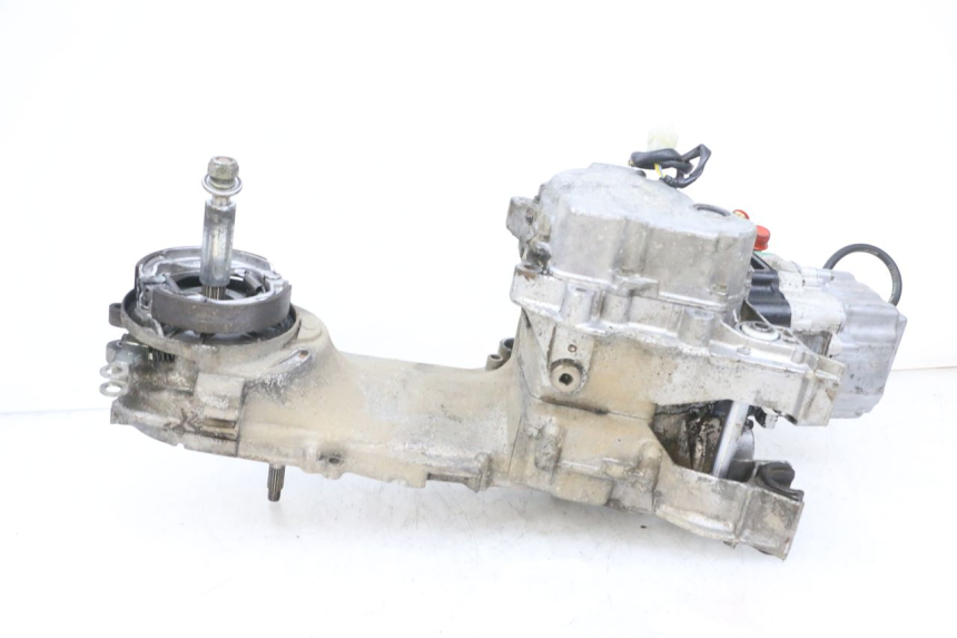 photo de MOTOR PEUGEOT ELYSEO 125 (1999 - 2004) - Detalhe da peça