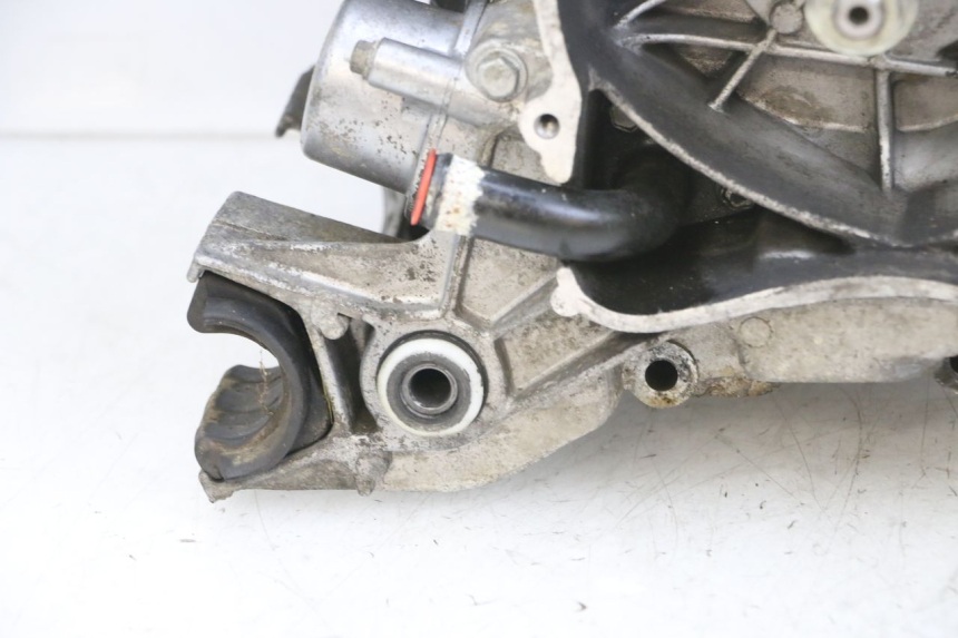 photo de MOTOR PEUGEOT ELYSEO 125 (1999 - 2004) - Inspeção visual