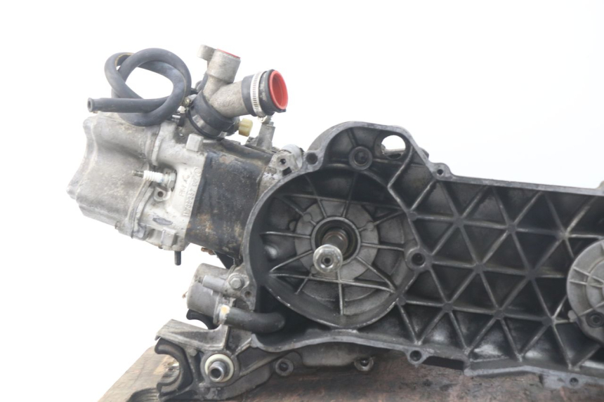 photo de MOTOR PEUGEOT ELYSTAR 125 (2002 - 2007) - Inspeção visual