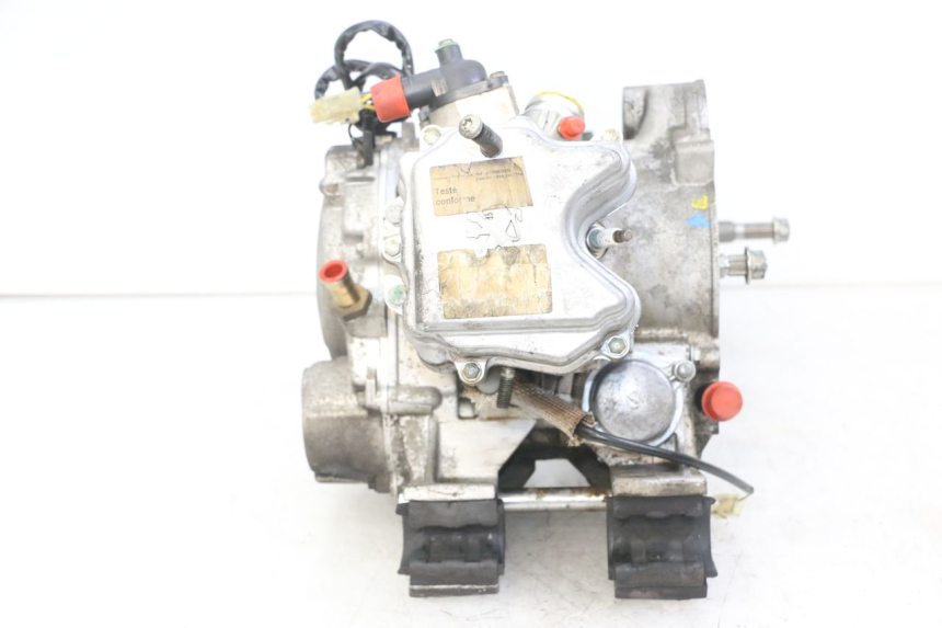 photo de MOTOR PEUGEOT ELYSTAR 125 (2002 - 2007) - Inspeção visual