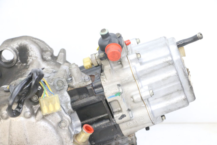 photo de MOTOR PEUGEOT ELYSTAR 125 (2002 - 2007) - Ângulo alternativo
