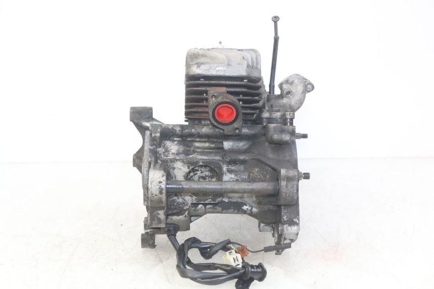 photo de MOTOR PEUGEOT ELYSTAR 50 (2002 - 2014) - Detalhes característicos
