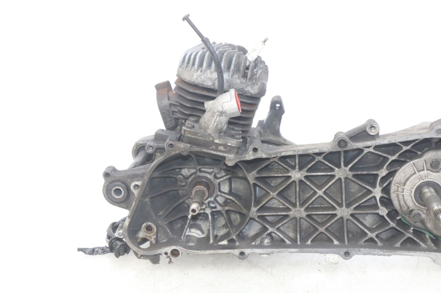 photo de MOTOR PEUGEOT ELYSTAR 50 (2002 - 2014) - Inspeção visual