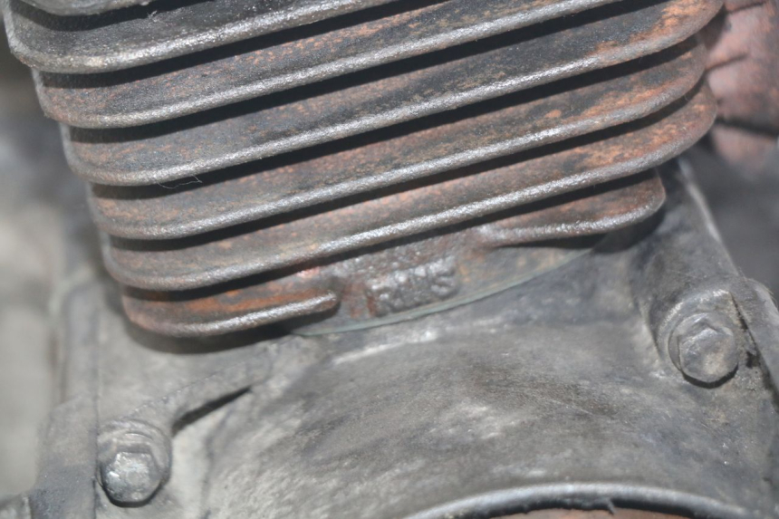photo de MOTOR PEUGEOT ELYSTAR 50 (2002 - 2014) - Marcações e referências