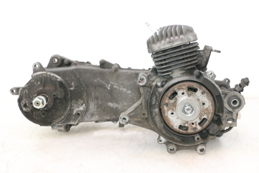 photo de MOTOR PEUGEOT ELYSTAR 50 (2002 - 2014) - Vista de perto