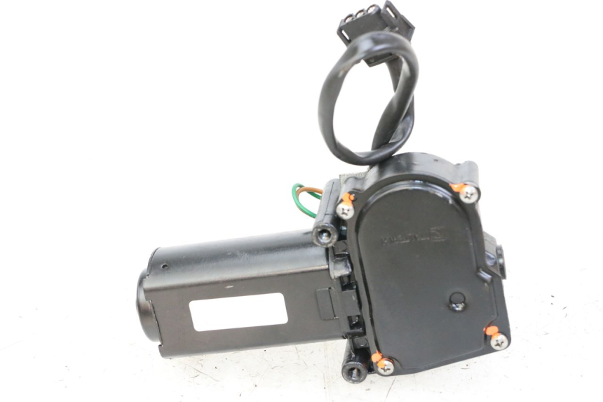 photo de MOTOR DO LIMPADOR DE PARA-BRISAS BMW C1 125 (2000 - 2003) - Outro ângulo de visão