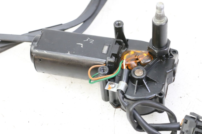 photo de MOTOR DO LIMPADOR DE PARA-BRISAS BMW C1 125 (2000 - 2003) - Detalhe da peça