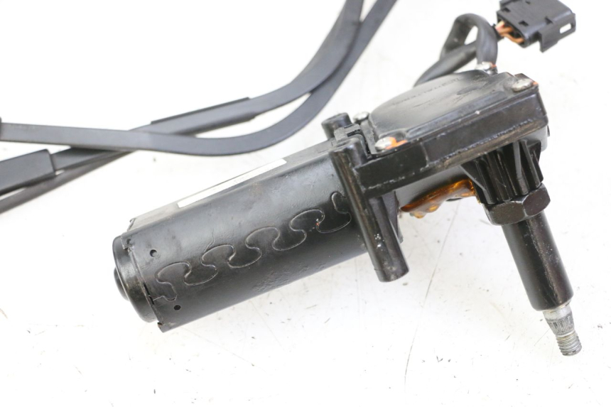 photo de MOTOR DO LIMPADOR DE PARA-BRISAS BMW C1 125 (2000 - 2003) - Zoom do estado de desgaste