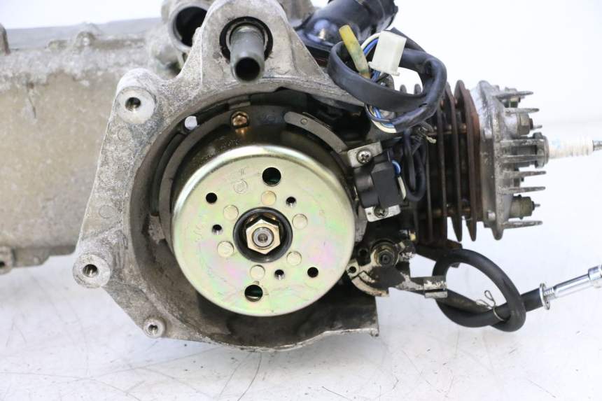 photo de MOTOR KEEWAY F-ACT NAKED 50 (2009 - 2014) - Marcações e referências