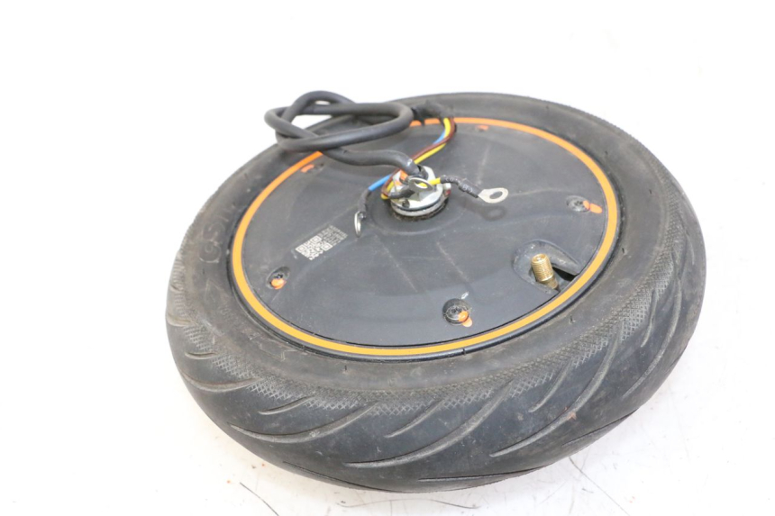 photo de MOTOR SEGWAY NINEBOT F40E 1 - Estado da superfície