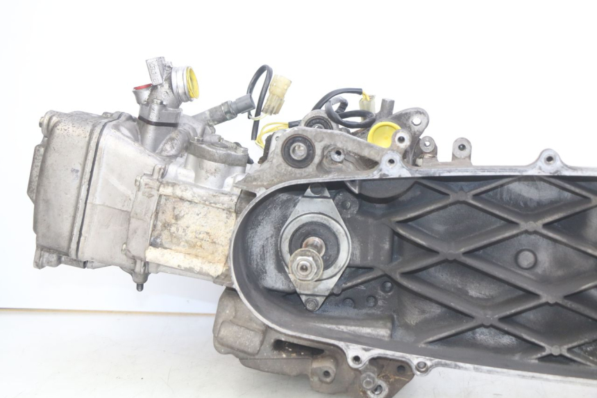 photo de MOTOR HONDA FES PANTHEON 125 (2003 - 2007) - Inspeção visual