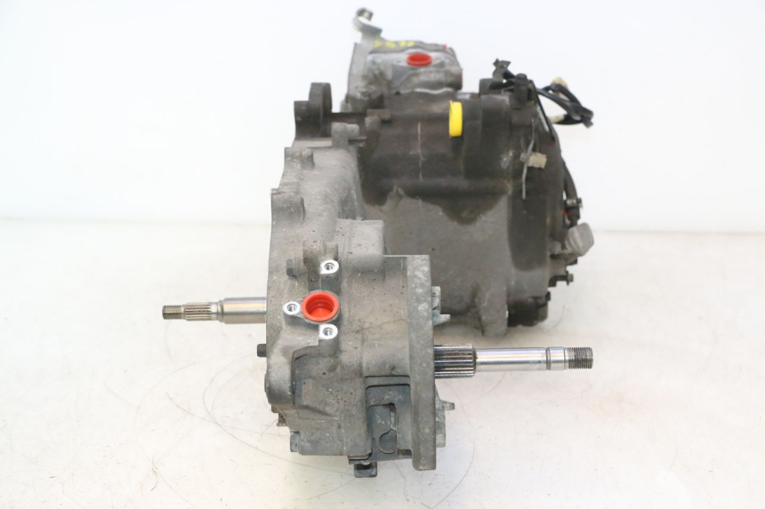 photo de MOTOR HONDA FES PANTHEON 125 (2003 - 2007) - Detalhes característicos