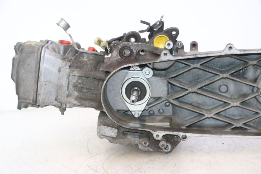 photo de MOTOR HONDA FES PANTHEON 125 (2003 - 2007) - Inspeção visual