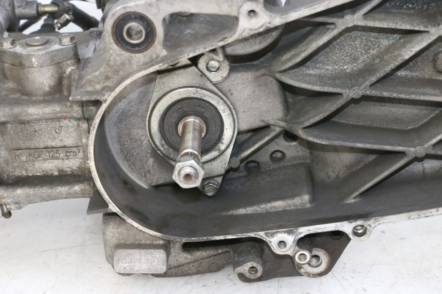 photo de MOTOR HONDA FES S-WING SWING ABS 125 (2007 - 2015) - Ampliação técnica