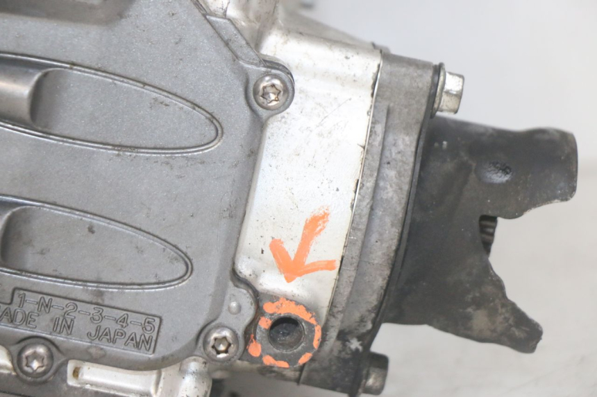 photo de MOTOR YAMAHA FJR ABS 1300 (2006 - 2012) - Marcações e referências