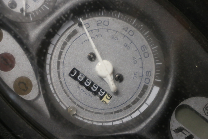 photo de MOTOR PIAGGIO FLY 4T 50 (2013 - 2017) - Pontos de fixação