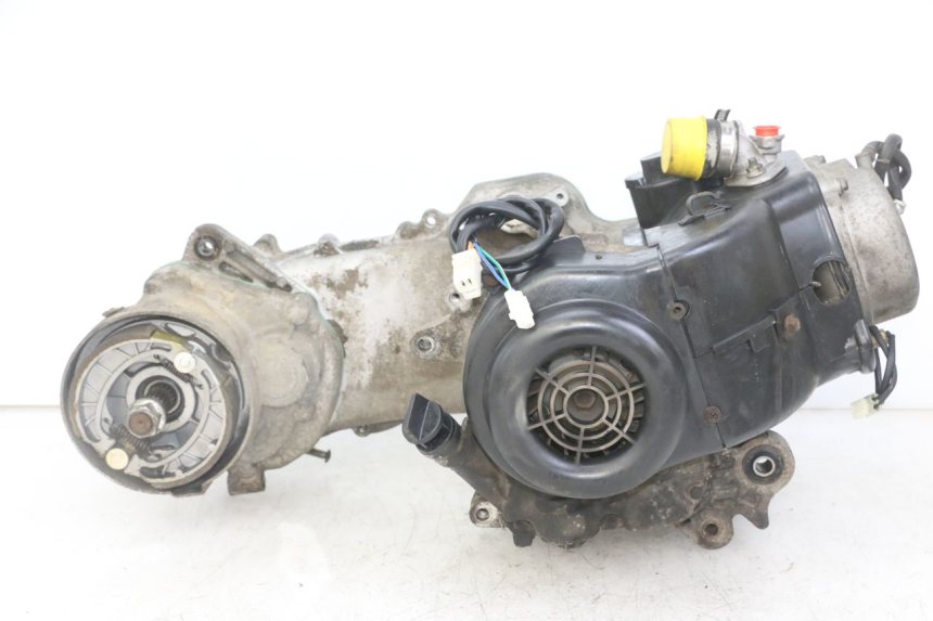 photo de MOTOR VENESI FLY RETRO 4T 50 (2020 - 2025) - Vista de perto