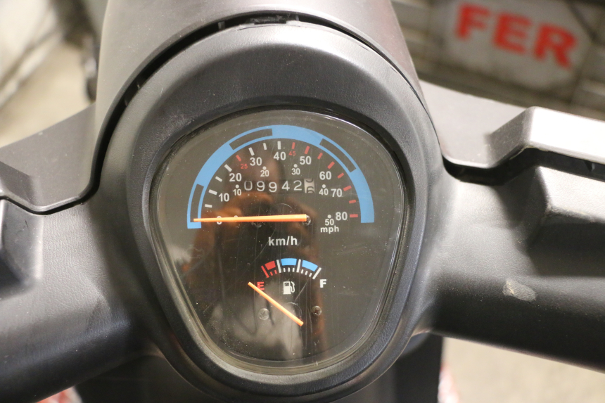 photo de MOTOR VENESI FLY RETRO 4T 50 (2020 - 2025) - Ângulo alternativo