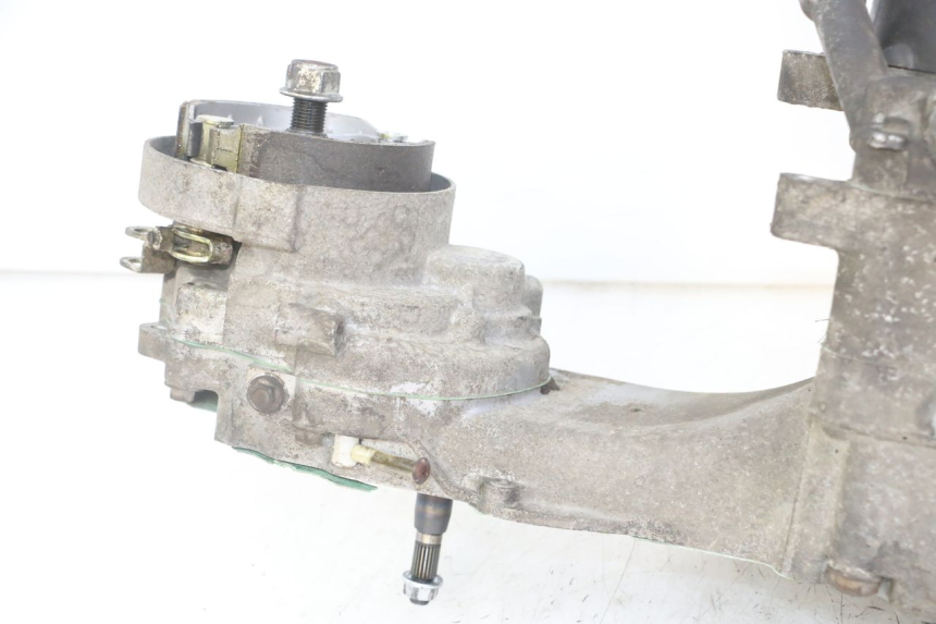 photo de MOTOR VENESI FLY RETRO 4T 50 (2020 - 2025) - Zoom do estado de desgaste