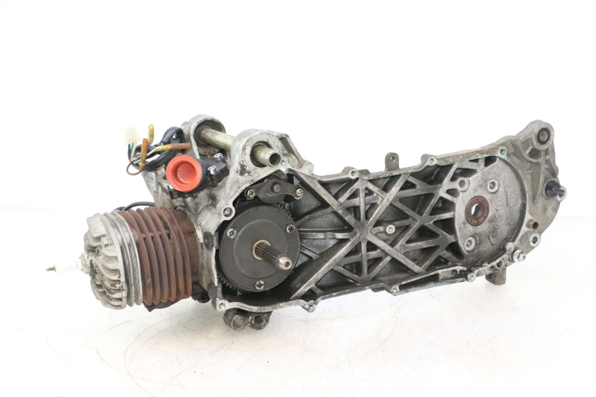 photo de MOTOR KEEWAY FOCUS 50 (2006 - 2009) - Ângulo alternativo