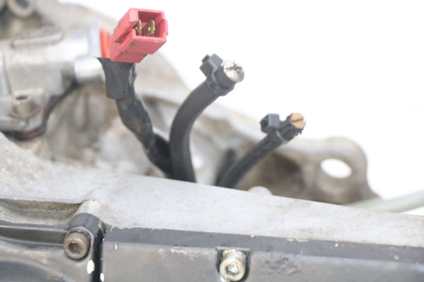 photo de MOTOR PEUGEOT FOX 50 (1995 - 2003) - Detalhes característicos