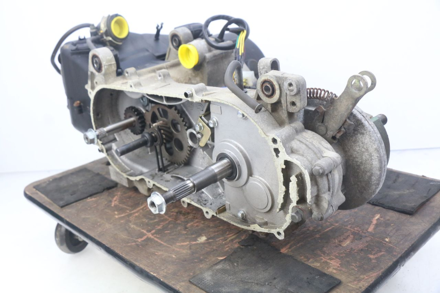 photo de MOTOR SACHS FY125T FY T 125 (2007 - 2011) - Ângulo alternativo