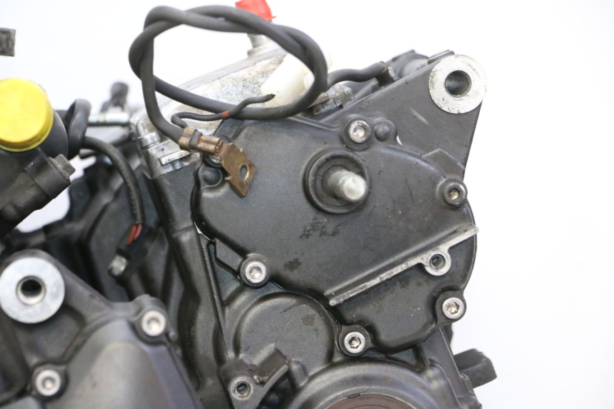 photo de MOTOR YAMAHA FZ6 FAZER S2 600 (2007 - 2011) - Vista de perto