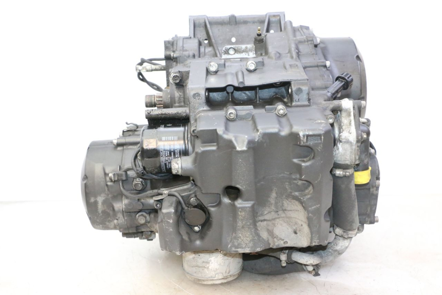 photo de MOTOR YAMAHA FZ6 FAZER S2 600 (2007 - 2011) - Estado da superfície
