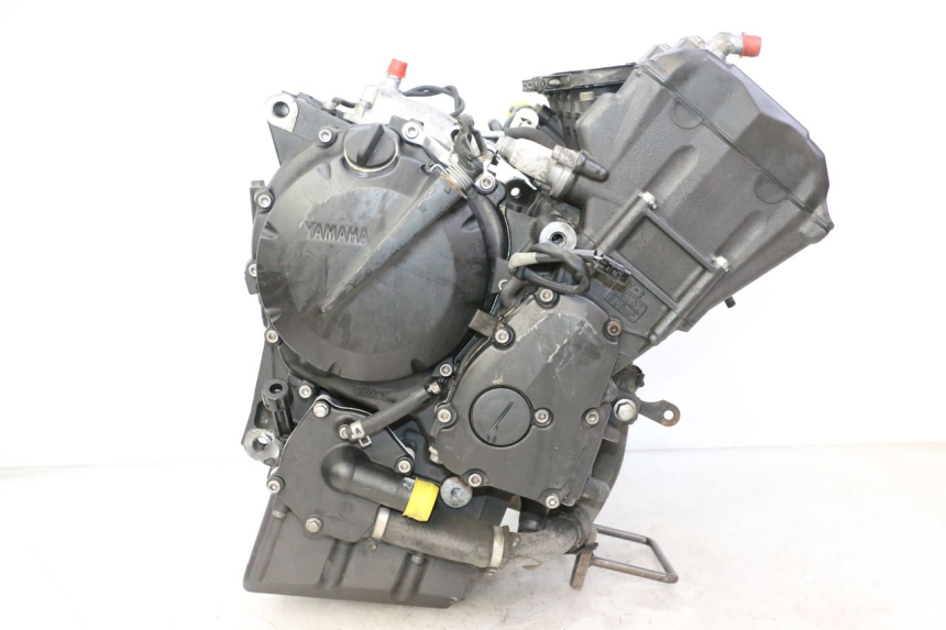 photo de MOTOR YAMAHA FZ6 FAZER S2 600 (2007 - 2011) - Vista geral