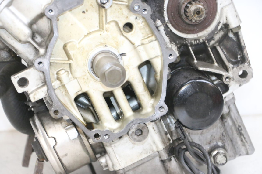 photo de MOTOR YAMAHA FZ6 N FAZER 600 (2004 - 2006) - Detalhes característicos